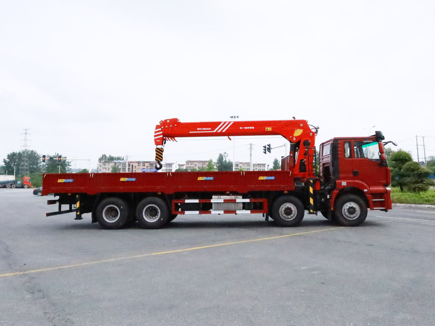 國(guó)六陜汽軒德翼3前四后八上裝三一14噸直臂式吊機(jī)隨車(chē)吊